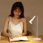 Remax RT-E710 Magnetic Lamp - Image 2