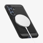 Spigen Galaxy S25 Rugged Armor (MagFit) Case